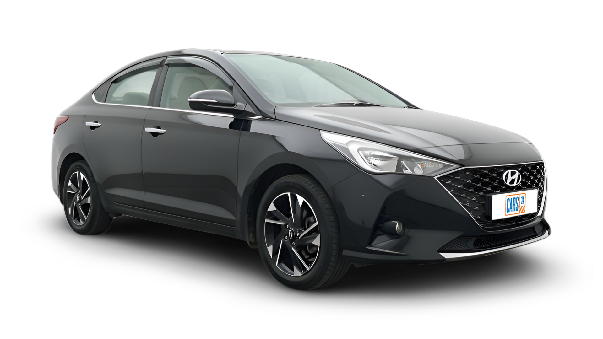 Hyundai Verna-img